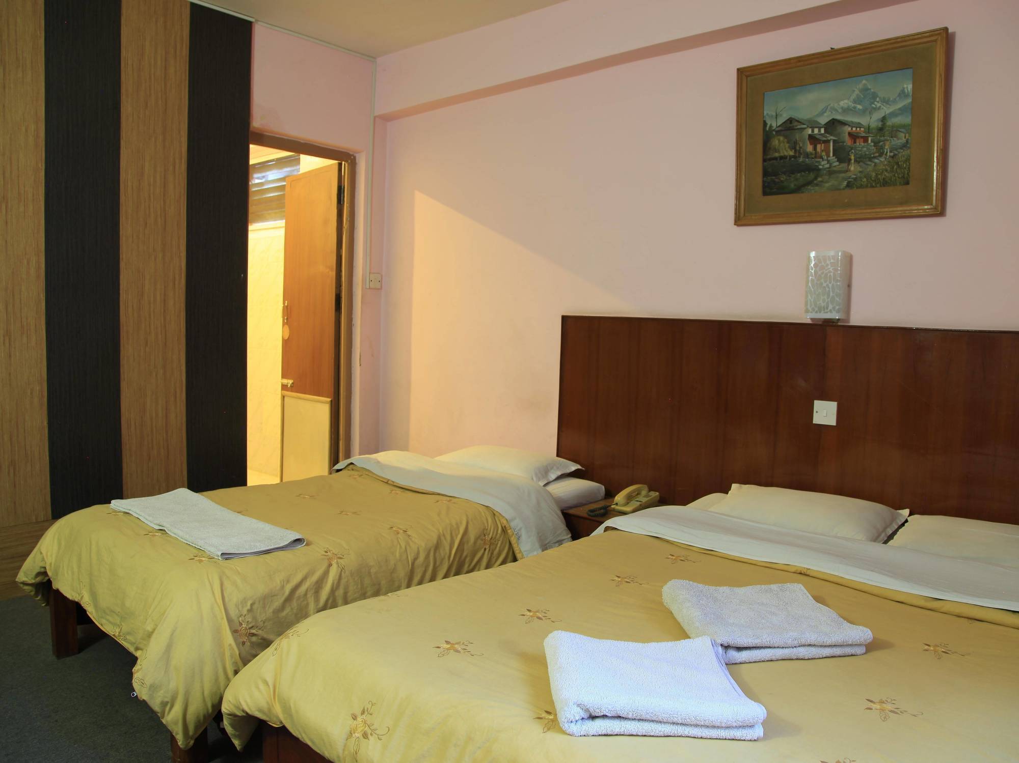 Tasi Dhargey Inn كاتماندو المظهر الخارجي الصورة